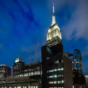 3* Hotel Western Premier Empire State