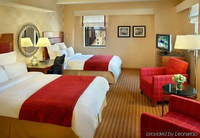 Hotel New York Marriott East Side 4*,