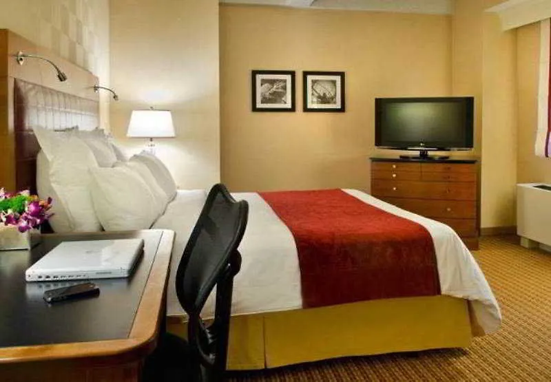 Hotel New York Marriott East Side