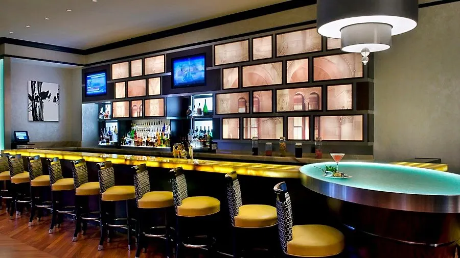 Hotel New York Marriott East Side