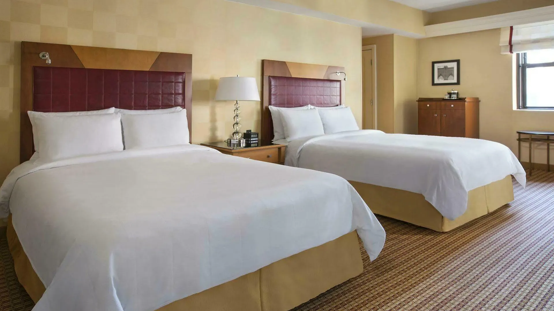 Hotel New York Marriott East Side